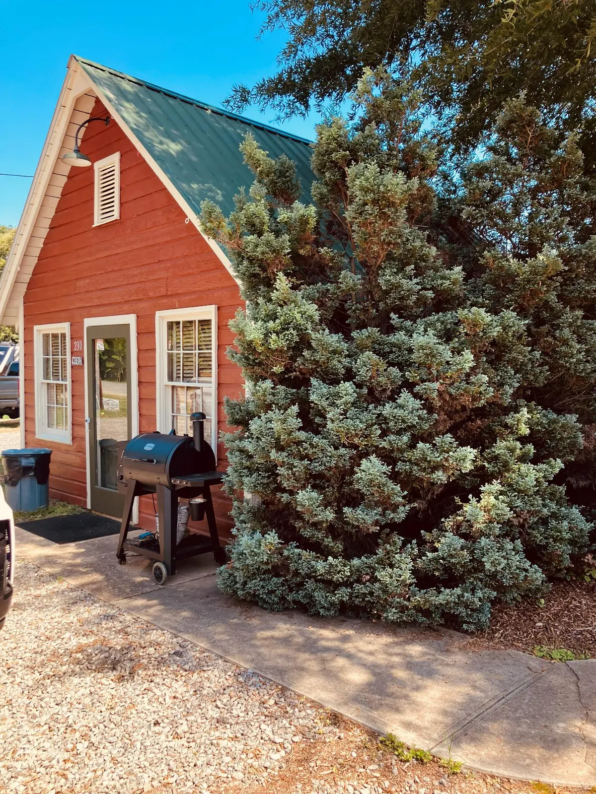 The Bass cabin at Indian Heritage RV Park